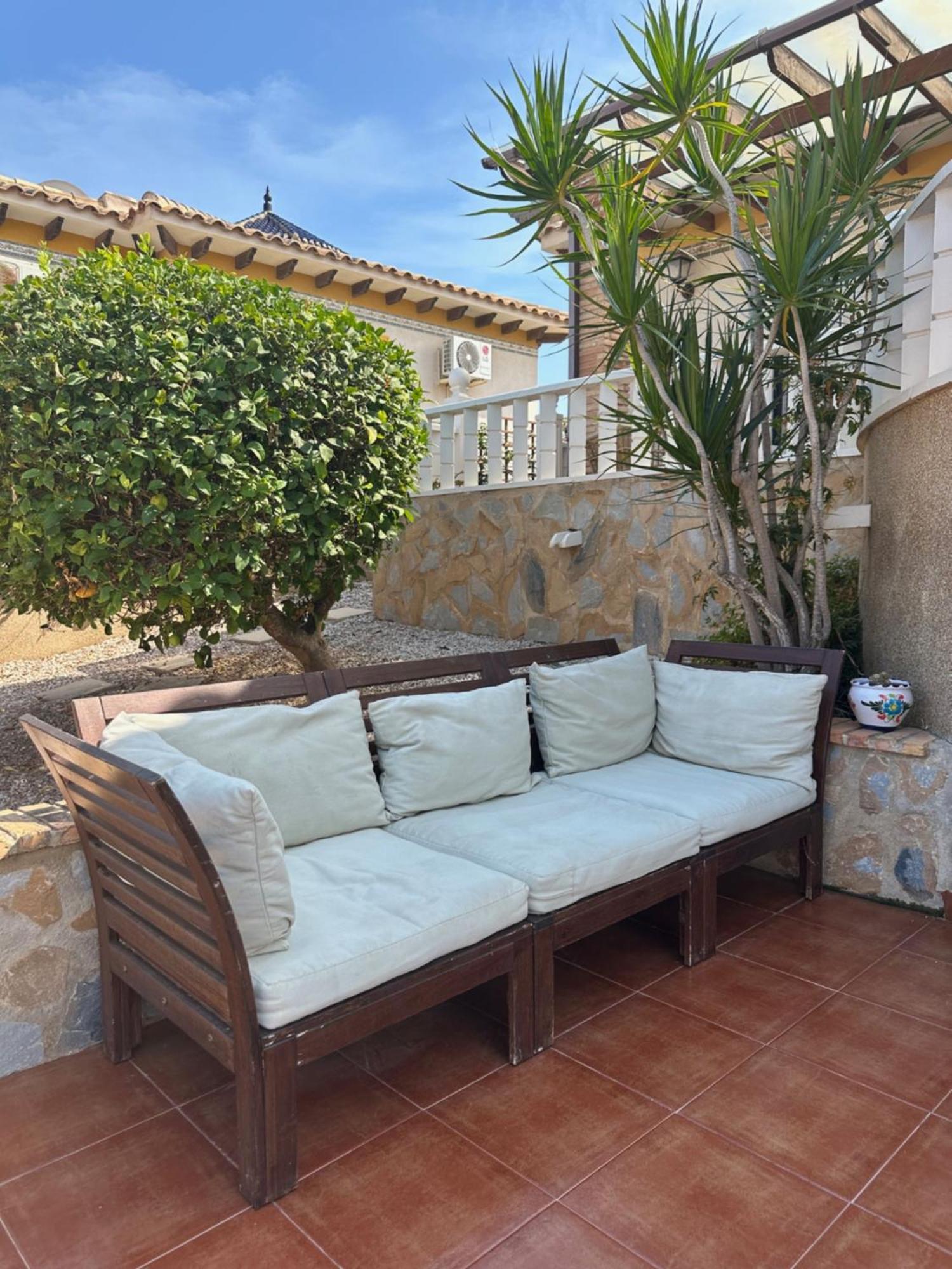 Casa Lilly-Rose, A Beautiful 3 Bedroom Detached Villa A Short Walk To The Villamartin Plaza & Golf Course Экстерьер фото